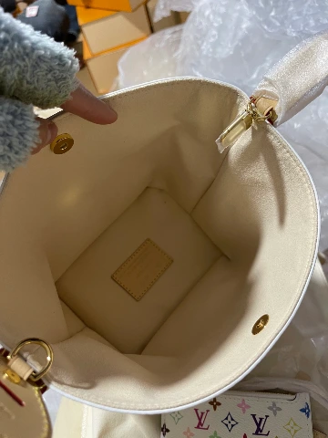 LV Bags order photos第 38 张实拍