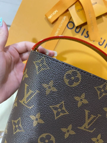 LV Bag Photos photo 6